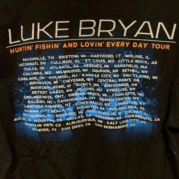 Luke Bryan Huntin’ Fishin’ Tour Concert T-Shirt - Picture 4 of 4